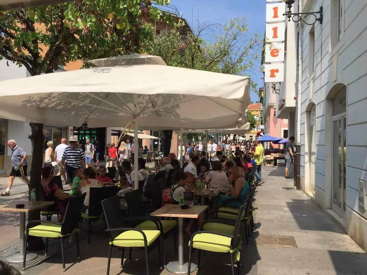 Lukadora Daire Pula Hırvatistan