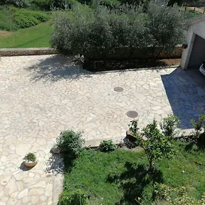 https://apartman-rosanda.hotelinzadar.com